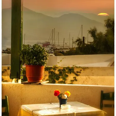 Georgios Milos Apartamento Adamantas (Milos)