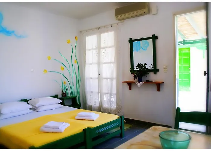 Georgios Milos Apartment *