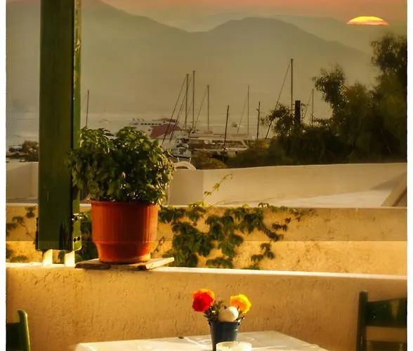 Georgios Milos Apartment Adamantas (Milos)